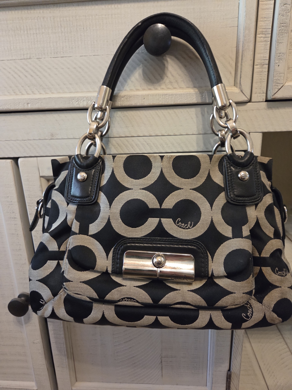Coach Hand Bag and Wallet Set - Picture 6 of 16
